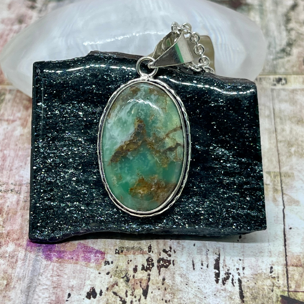 Chrysoprase and Brown Small Oval Pendant